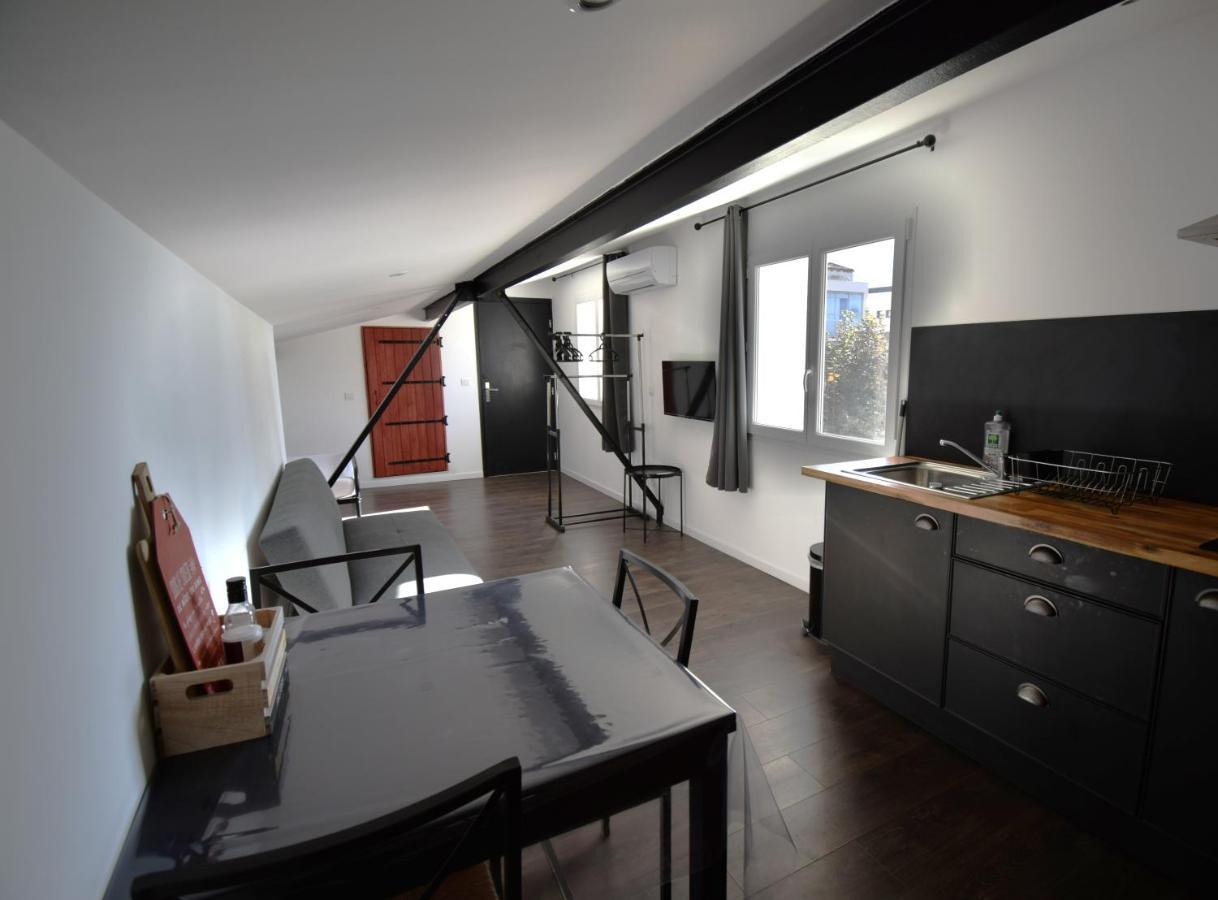 Studio Industriel A 50 M De La Plage Et Du Port Mèze Esterno foto